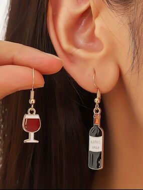 New Red Wine Bottle & Glass Drop Dangle Earrings Gold Black Multicolor Light